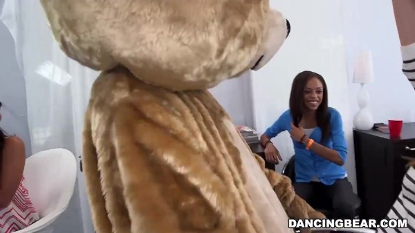 DANCING BEAR - Hair Salon Dick Party With Kara Hartley, Stacey Silverman, Roxy Rodriguez & More!