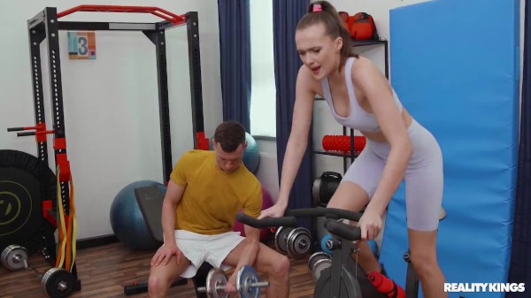 Reality Kings - Stacy Cruz Concentrates On Working Out But Charlie Dean Wants To Fuck Her Hard